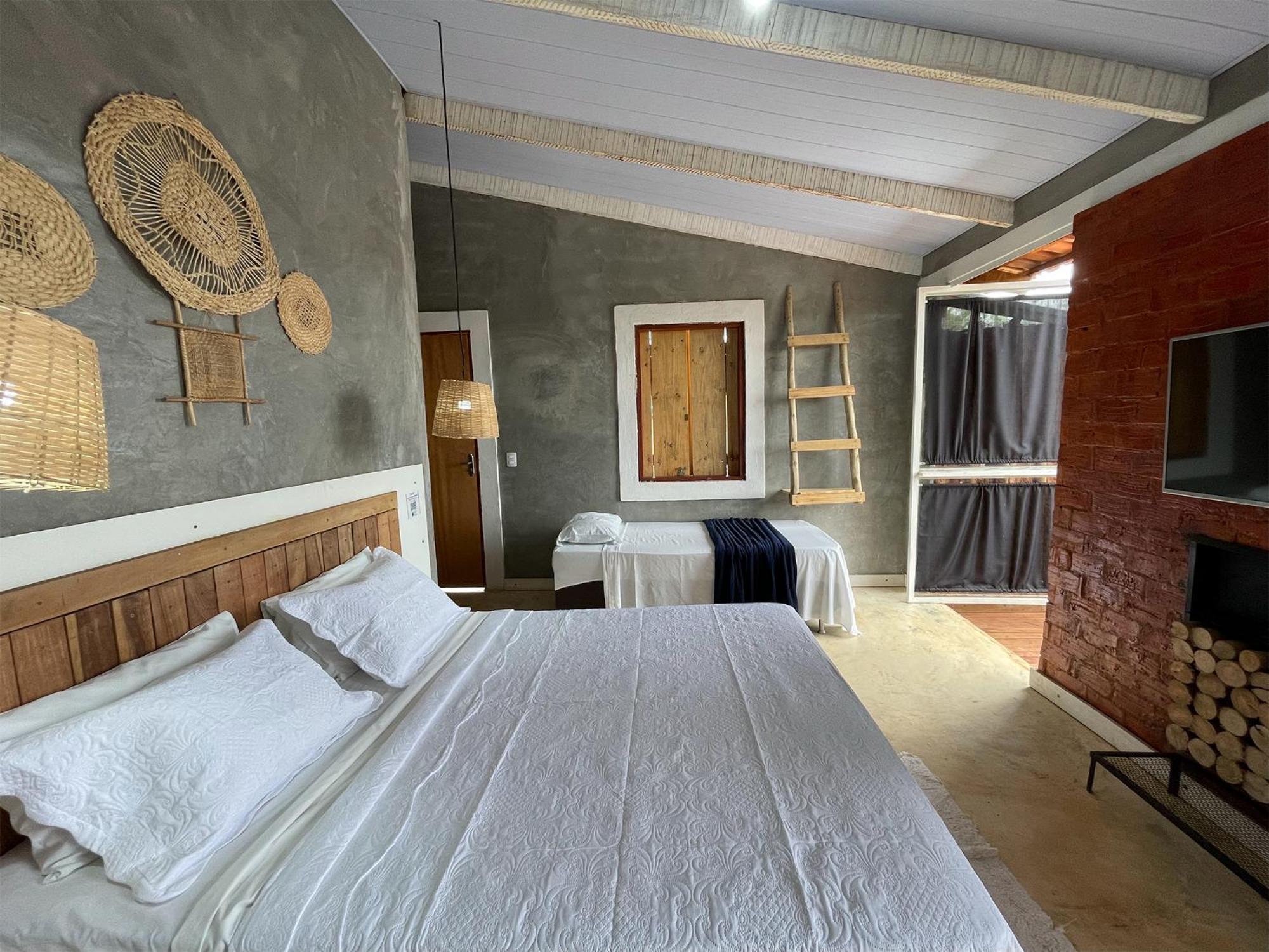 Ranchos 30 Hotel Fazenda Hidrolandia  Exteriör bild