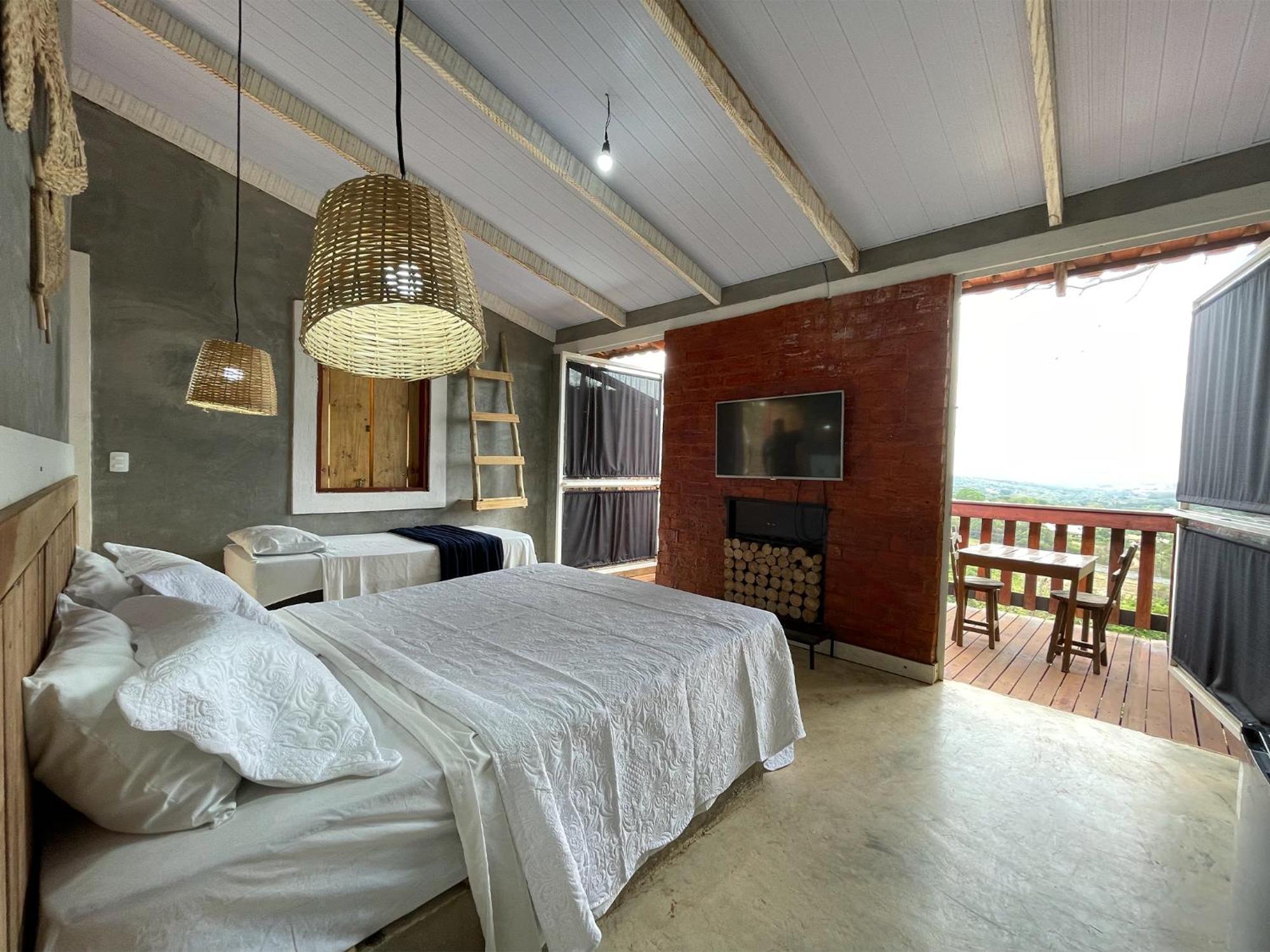 Ranchos 30 Hotel Fazenda Hidrolandia  Exteriör bild
