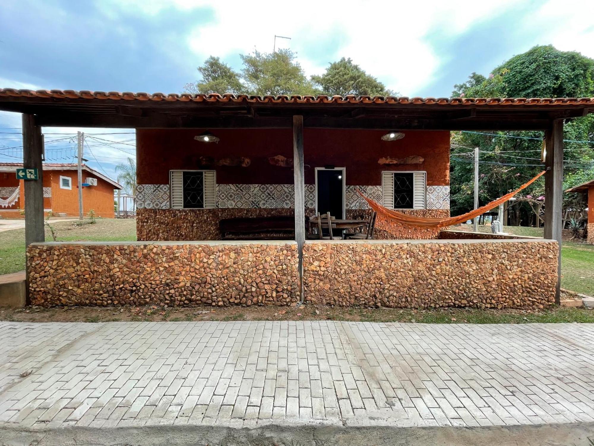 Ranchos 30 Hotel Fazenda Hidrolandia  Exteriör bild